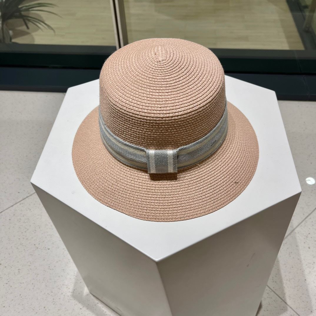 Christian Dior Caps